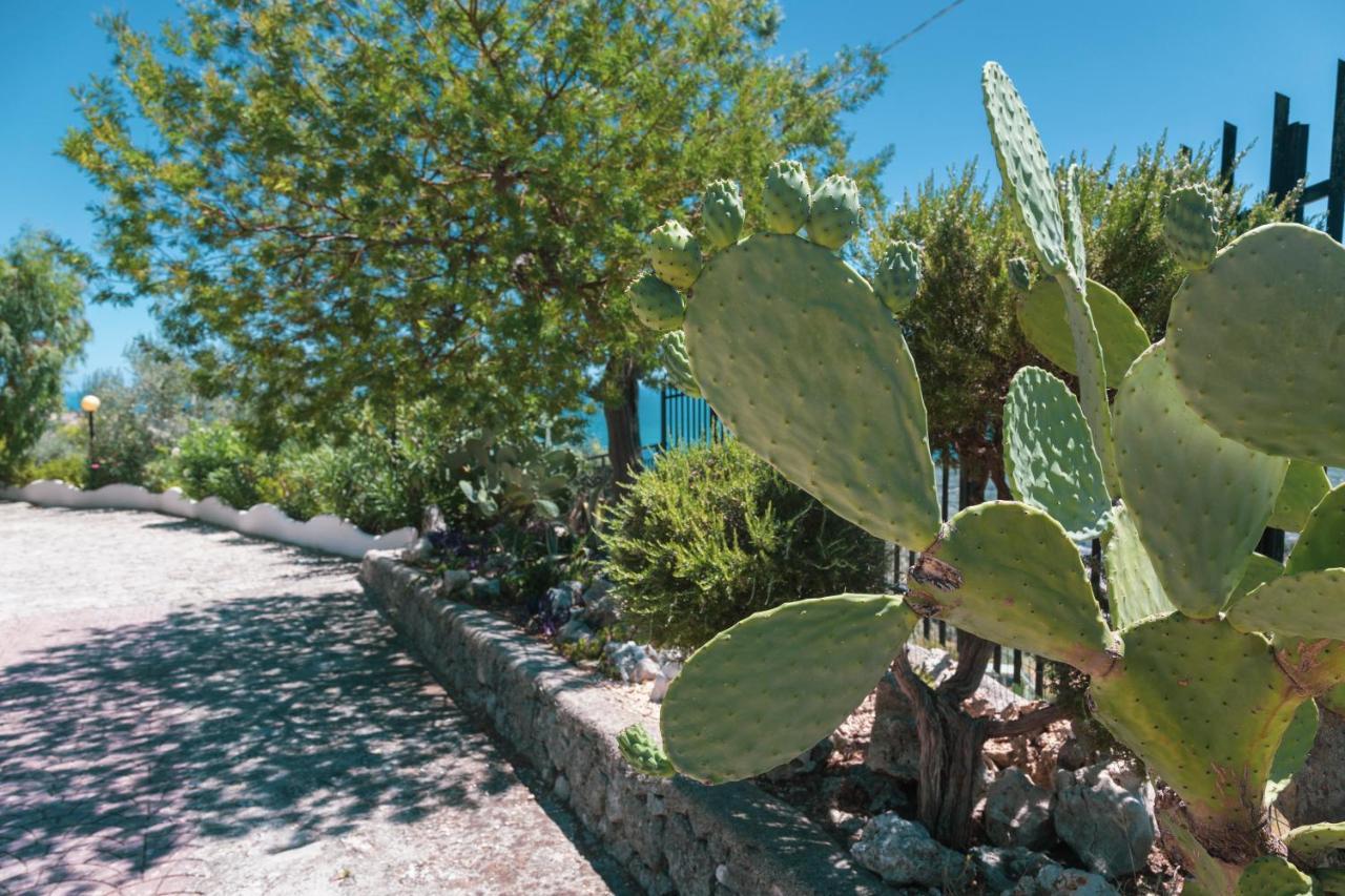 B&B La Scapola Mattinata Exterior foto